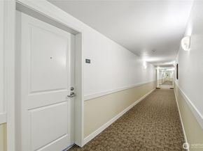 2331 42nd Avenue SW 414, Seattle WA 98116