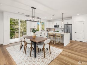 404 Edmonds Ave NE, Renton WA 98056