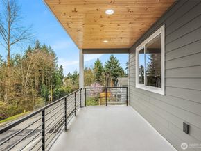 404 Edmonds Ave NE, Renton WA 98056