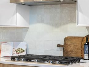 15 213th Place SW, Bothell WA 98021