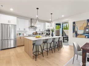 15 213th Place SW, Bothell WA 98021