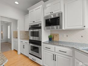 35204 SE Augusta Place, Snoqualmie WA 98065