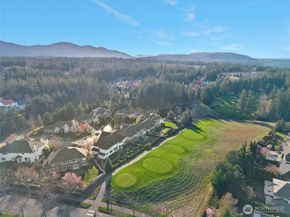 35204 SE Augusta Place, Snoqualmie WA 98065