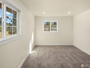 208 78th Place SW, Everett WA 98203