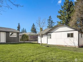 208 78th Place SW, Everett WA 98203