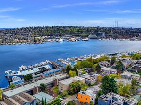2134 Waverly Place N 202, Seattle WA 98109