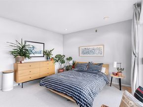 2134 Waverly Place N 202, Seattle WA 98109