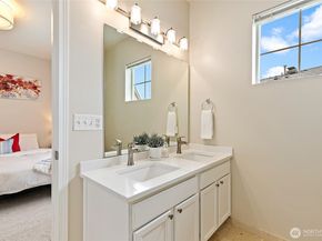 14915 38th Drive SE U1153, Bothell WA 98012