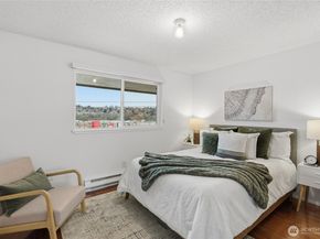2034 14th Avenue W 302, Seattle WA 98119