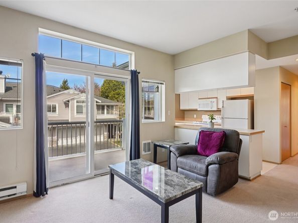 23316 59th Place S 143, Kent WA 98032