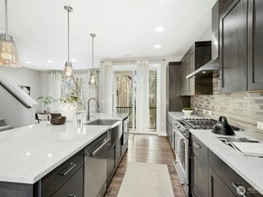 13921 12th Place W 39, Lynnwood WA 98087