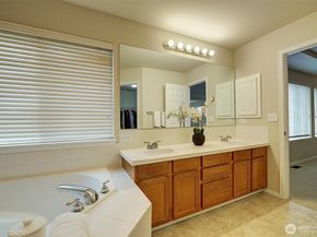 12152 Wilmington Way, Mukilteo WA 98275