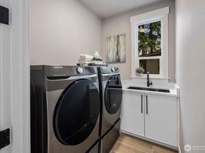 5010 114th Avenue NE, Kirkland WA 98033