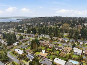 3601 NE 100TH Street, Seattle WA 98125