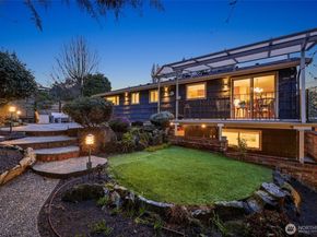 3601 NE 100TH Street, Seattle WA 98125