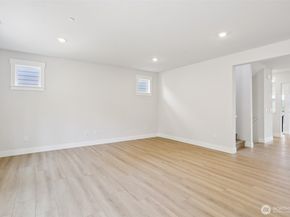 326 182ND Place SE, Bothell WA 98012