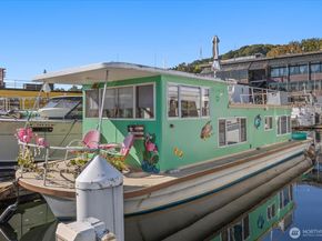 2040 Westlake Avenue N 14, Seattle WA 98109