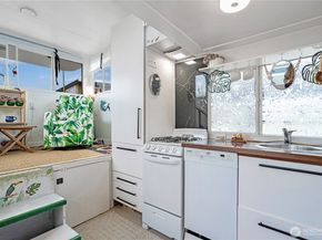 2040 Westlake Avenue N 14, Seattle WA 98109