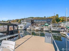 2040 Westlake Avenue N 14, Seattle WA 98109