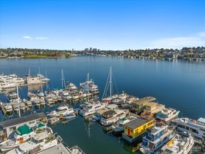 2040 Westlake Avenue N 14, Seattle WA 98109