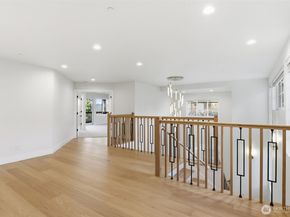 11087 SE 62nd Place, Bellevue WA 98006