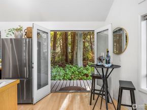 16273 Reitan Road NE, Bainbridge Island WA 98110