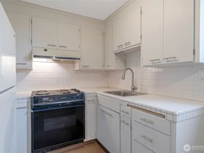 4324 Phinney Avenue N 1, Seattle WA 98103