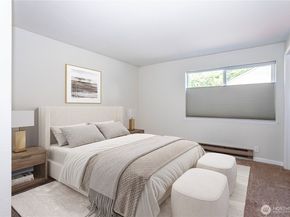 4231 NE 5th Street C102, Renton WA 98059