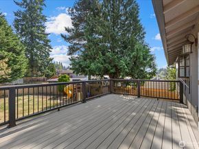 18411 22nd Drive SE, Bothell WA 98012