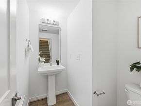 1478 159th Place NE, Bellevue WA 98008