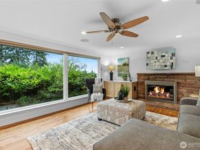 15612 38th Avenue NE, Lake Forest Park WA 98155