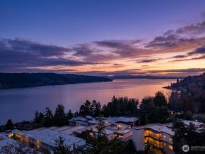 15612 38th Avenue NE, Lake Forest Park WA 98155