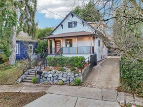 611 29th Avenue E, Seattle WA 98112