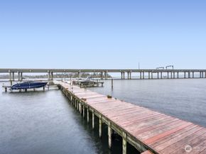 2501 Canterbury Lane E 215, Seattle WA 98112