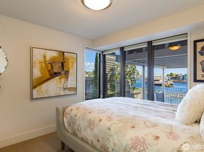 3510 W Commodore Way, Seattle WA 98199