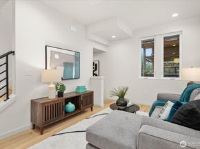 4222 Meridian Avenue N B, Seattle WA 98103