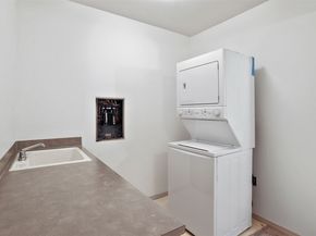 322 5th Avenue 202, Kirkland WA 98033