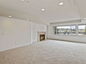 322 5th Avenue 202, Kirkland WA 98033