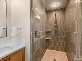 1416 N 47th Street A, Seattle WA 98103