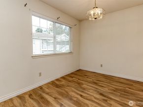 1830 S 336th Street C102, Federal Way WA 98003