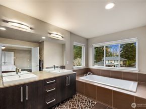 5627 S 336th Place, Auburn WA 98001