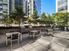 820 Blanchard Street 1209, Seattle WA 98121