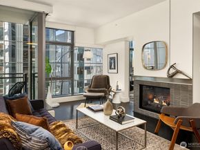 820 Blanchard Street 1209, Seattle WA 98121