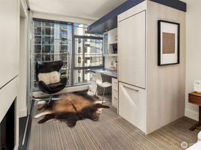 820 Blanchard Street 1209, Seattle WA 98121