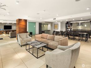 820 Blanchard Street 1209, Seattle WA 98121