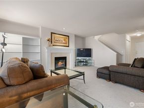 1439 NW 202nd Lane, Shoreline WA 98177