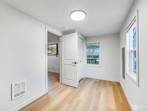 12542 50th Place S, Tukwila WA 98178