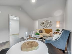 12542 50th Place S, Tukwila WA 98178