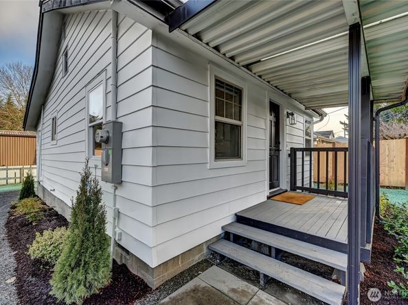 12542 50th Place S, Tukwila WA 98178