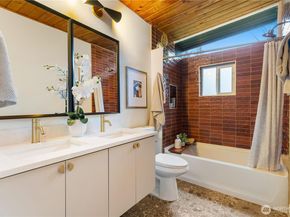 9125 188th Street SW, Edmonds WA 98026